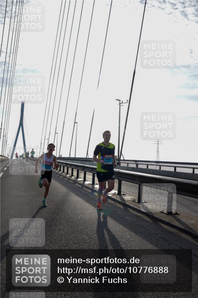 03.10.2026 - Köhlbrandbrückenlauf Yannick Fuchs http://msf.ph/oto/10776888 03.10.2026 09:20:04 Position 1  meine-sportfotos.de