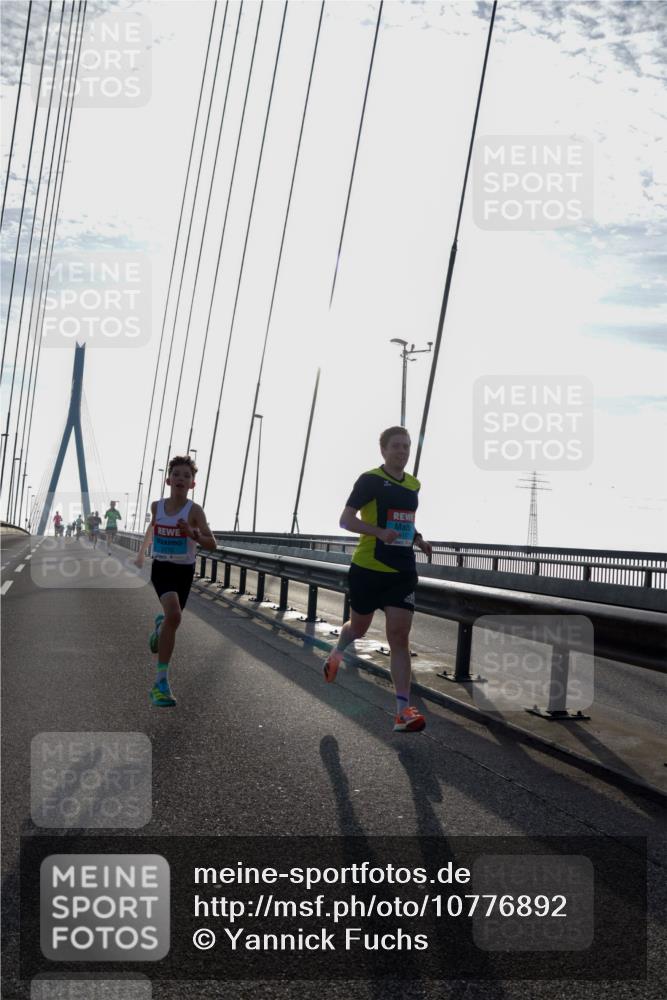03.10.2026 - Köhlbrandbrückenlauf Yannick Fuchs http://msf.ph/oto/10776892 03.10.2026 09:20:04 Position 1 2170, 16117 meine-sportfotos.de