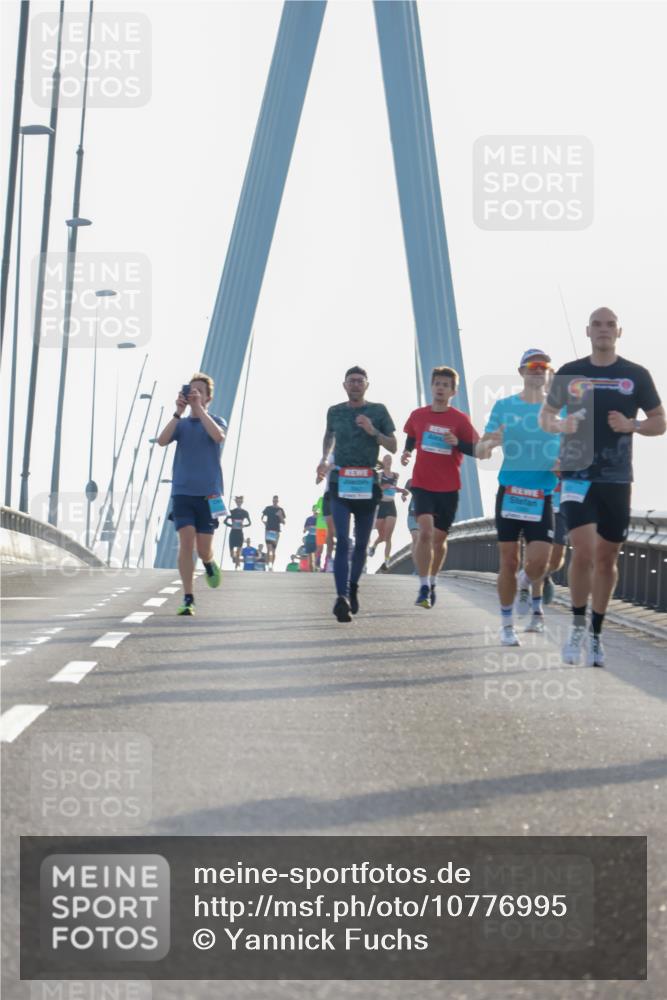03.10.2026 - Köhlbrandbrückenlauf Yannick Fuchs http://msf.ph/oto/10776995 03.10.2026 09:20:26 Position 1  meine-sportfotos.de