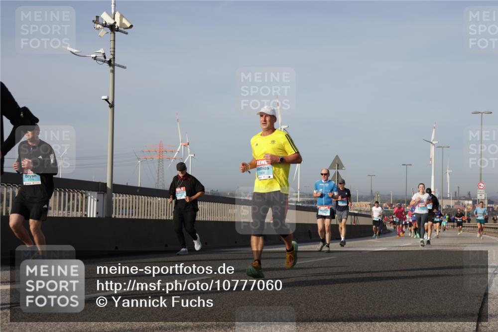 03.10.2026 - Köhlbrandbrückenlauf Yannick Fuchs http://msf.ph/oto/10777060 03.10.2026 09:43:29 Position 2  meine-sportfotos.de