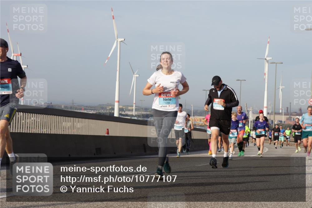 03.10.2026 - Köhlbrandbrückenlauf Yannick Fuchs http://msf.ph/oto/10777107 03.10.2026 09:43:33 Position 2 3760, 1289, 2479 meine-sportfotos.de