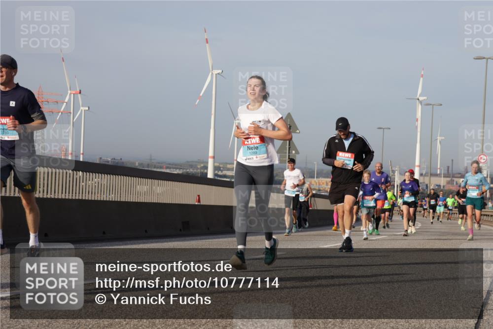 03.10.2026 - Köhlbrandbrückenlauf Yannick Fuchs http://msf.ph/oto/10777114 03.10.2026 09:43:33 Position 2 3760, 1289 meine-sportfotos.de