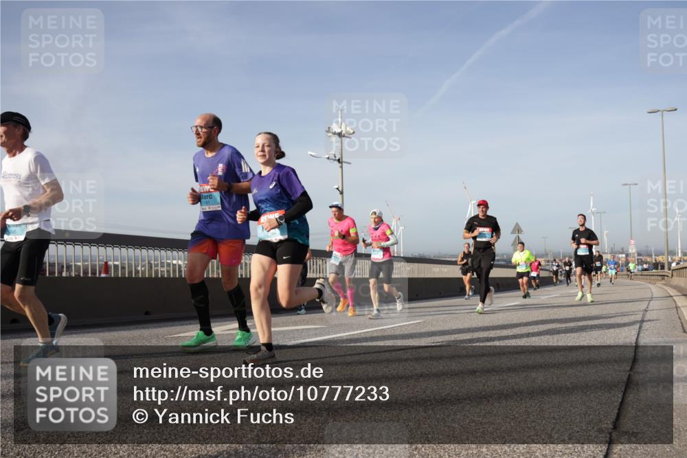 03.10.2026 - Köhlbrandbrückenlauf Yannick Fuchs http://msf.ph/oto/10777233 03.10.2026 09:43:41 Position 2 1181 meine-sportfotos.de