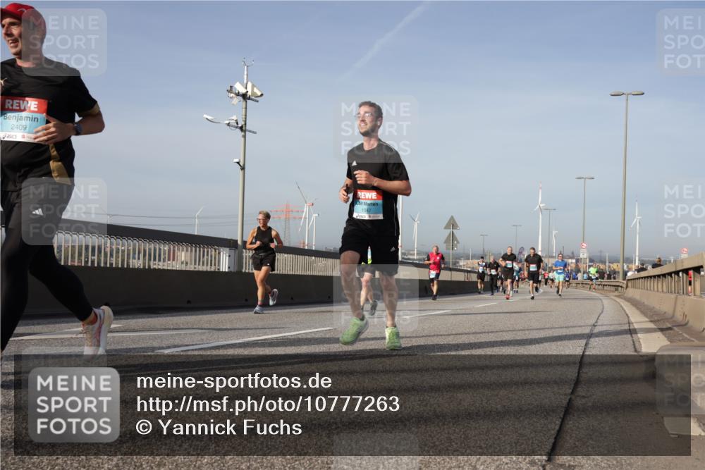 03.10.2026 - Köhlbrandbrückenlauf Yannick Fuchs http://msf.ph/oto/10777263 03.10.2026 09:43:43 Position 2 2409, 1047 meine-sportfotos.de