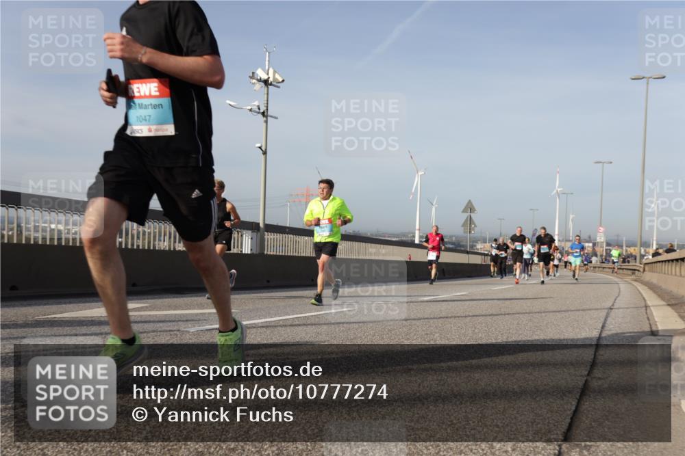 03.10.2026 - Köhlbrandbrückenlauf Yannick Fuchs http://msf.ph/oto/10777274 03.10.2026 09:43:44 Position 2 1047 meine-sportfotos.de