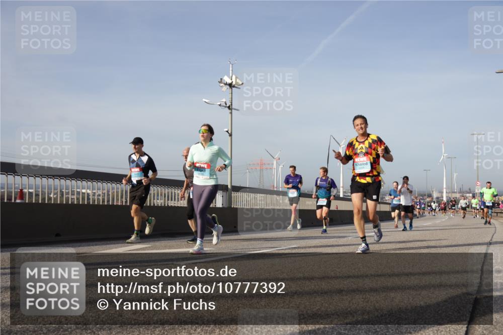 03.10.2026 - Köhlbrandbrückenlauf Yannick Fuchs http://msf.ph/oto/10777392 03.10.2026 09:43:53 Position 2 2290 meine-sportfotos.de