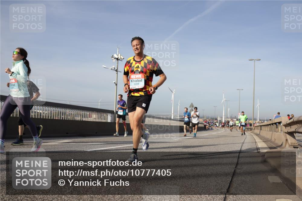 03.10.2026 - Köhlbrandbrückenlauf Yannick Fuchs http://msf.ph/oto/10777405 03.10.2026 09:43:54 Position 2 2209 meine-sportfotos.de