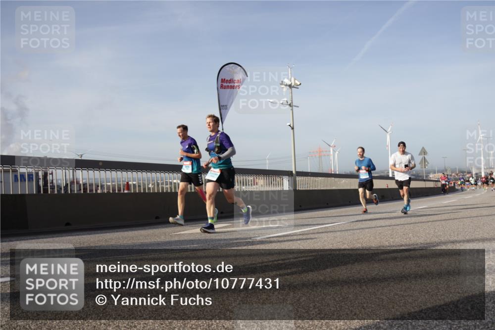 03.10.2026 - Köhlbrandbrückenlauf Yannick Fuchs http://msf.ph/oto/10777431 03.10.2026 09:43:55 Position 2  meine-sportfotos.de