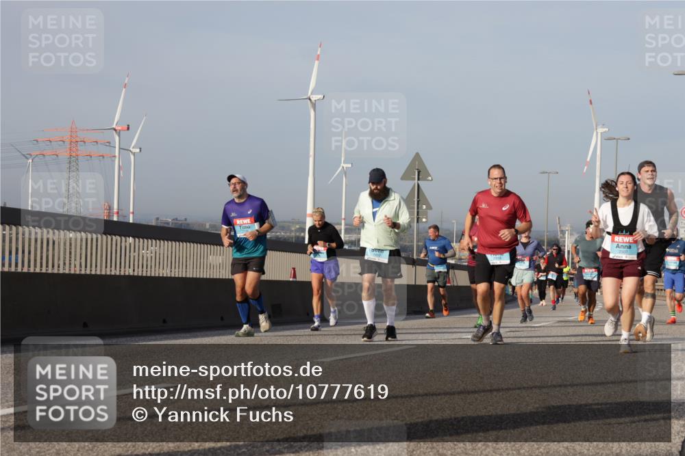 03.10.2026 - Köhlbrandbrückenlauf Yannick Fuchs http://msf.ph/oto/10777619 03.10.2026 09:44:11 Position 2 2507 meine-sportfotos.de