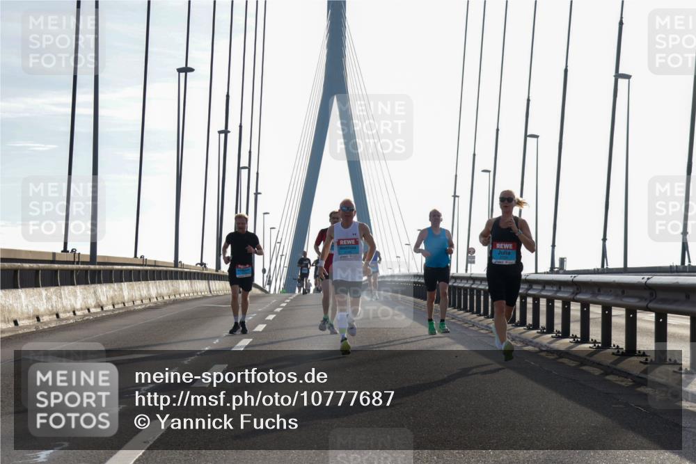 03.10.2026 - Köhlbrandbrückenlauf Yannick Fuchs http://msf.ph/oto/10777687 03.10.2026 09:21:41 Position 1  meine-sportfotos.de