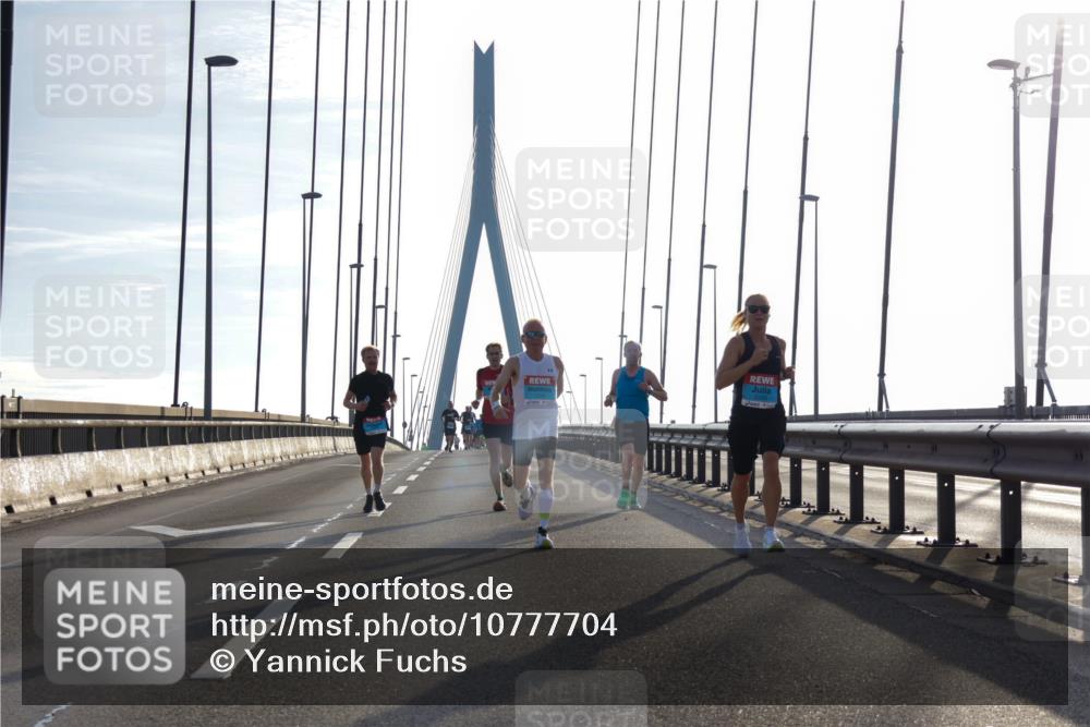 03.10.2026 - Köhlbrandbrückenlauf Yannick Fuchs http://msf.ph/oto/10777704 03.10.2026 09:21:42 Position 1  meine-sportfotos.de