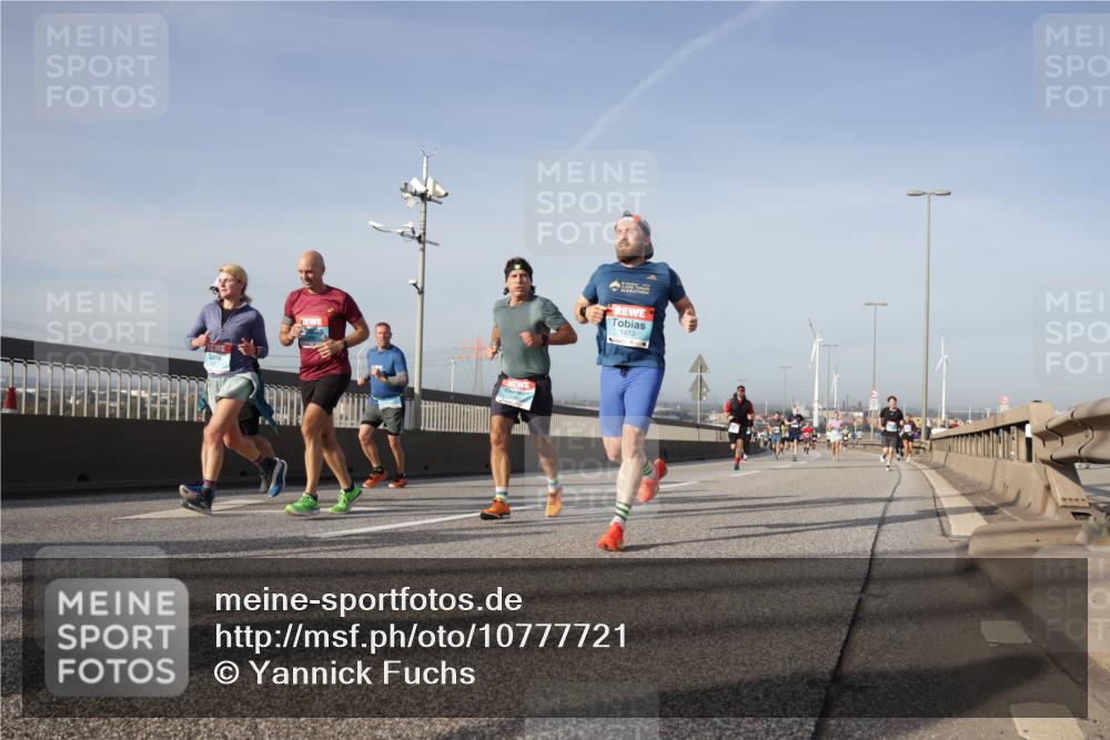 03.10.2026 - Köhlbrandbrückenlauf Yannick Fuchs http://msf.ph/oto/10777721 03.10.2026 09:44:17 Position 2 1473 meine-sportfotos.de