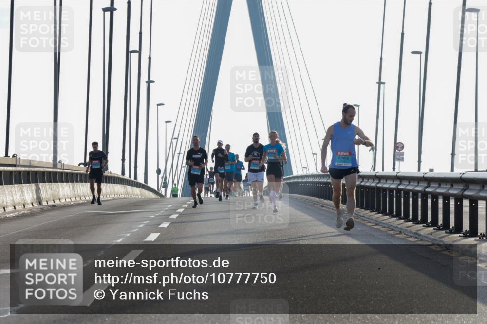 03.10.2026 - Köhlbrandbrückenlauf Yannick Fuchs http://msf.ph/oto/10777750 03.10.2026 09:21:47 Position 1  meine-sportfotos.de
