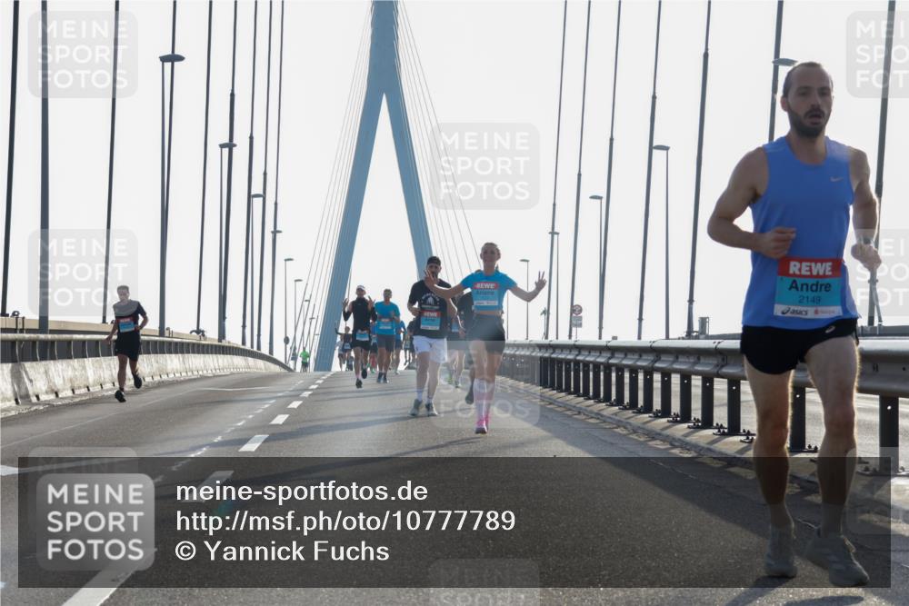 03.10.2026 - Köhlbrandbrückenlauf Yannick Fuchs http://msf.ph/oto/10777789 03.10.2026 09:21:51 Position 1 2149 meine-sportfotos.de