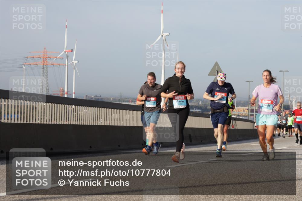 03.10.2026 - Köhlbrandbrückenlauf Yannick Fuchs http://msf.ph/oto/10777804 03.10.2026 09:44:24 Position 2 3130, 2609 meine-sportfotos.de