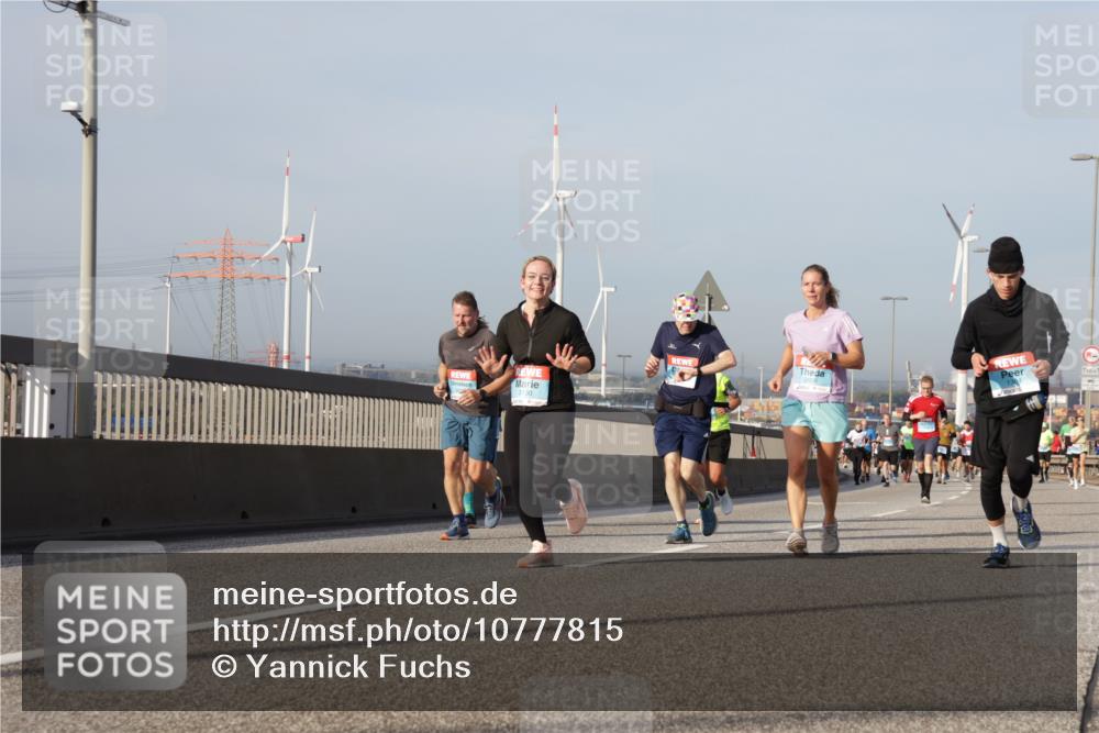 03.10.2026 - Köhlbrandbrückenlauf Yannick Fuchs http://msf.ph/oto/10777815 03.10.2026 09:44:25 Position 2 3130, 500, 1 meine-sportfotos.de