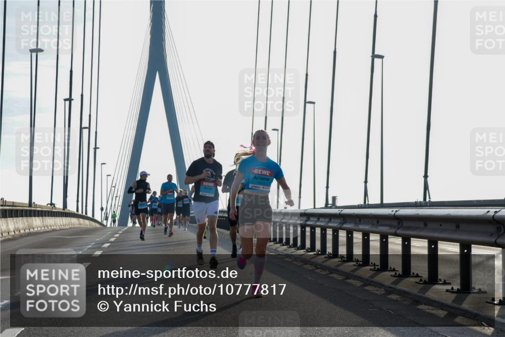 03.10.2026 - Köhlbrandbrückenlauf Yannick Fuchs http://msf.ph/oto/10777817 03.10.2026 09:21:53 Position 1 1523 meine-sportfotos.de
