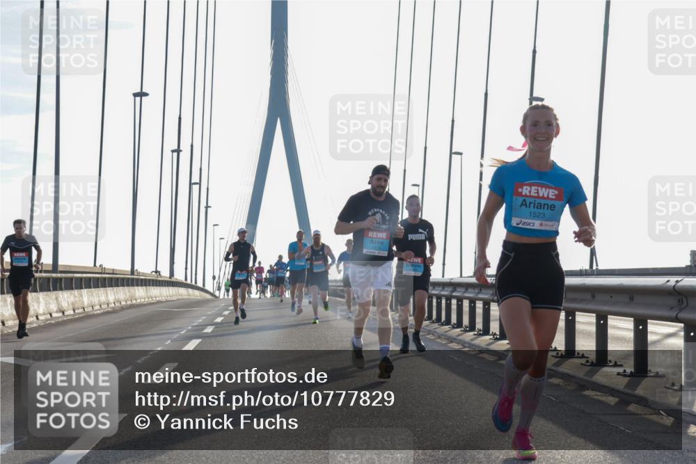 03.10.2026 - Köhlbrandbrückenlauf Yannick Fuchs http://msf.ph/oto/10777829 03.10.2026 09:21:54 Position 1 1523, 1412 meine-sportfotos.de