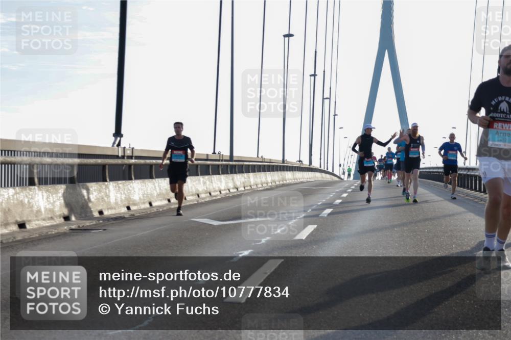 03.10.2026 - Köhlbrandbrückenlauf Yannick Fuchs http://msf.ph/oto/10777834 03.10.2026 09:21:55 Position 1 1412 meine-sportfotos.de
