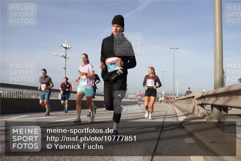 03.10.2026 - Köhlbrandbrückenlauf Yannick Fuchs http://msf.ph/oto/10777851 03.10.2026 09:44:27 Position 2 1304, 8 meine-sportfotos.de