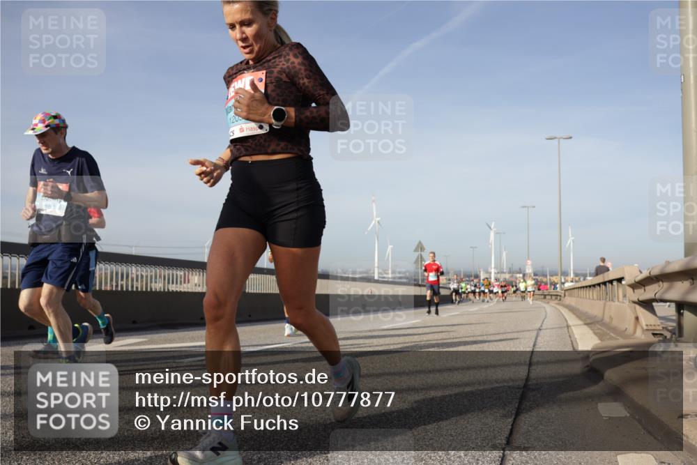 03.10.2026 - Köhlbrandbrückenlauf Yannick Fuchs http://msf.ph/oto/10777877 03.10.2026 09:44:29 Position 2 2384, 120, 8 meine-sportfotos.de