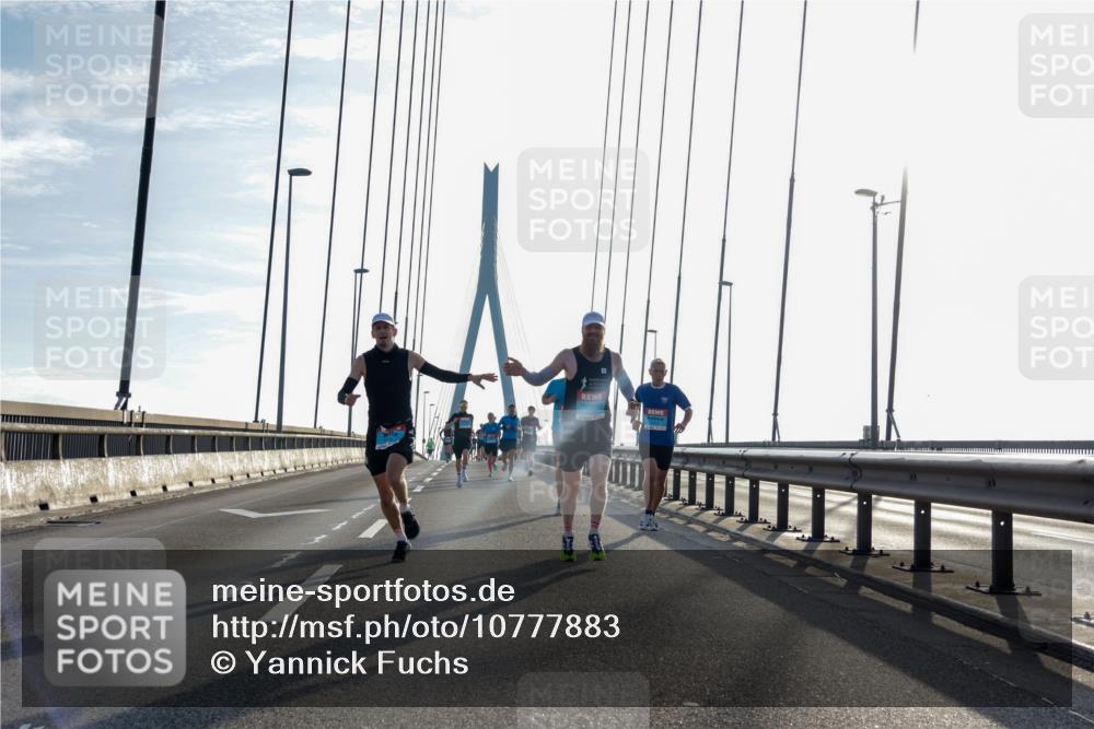 03.10.2026 - Köhlbrandbrückenlauf Yannick Fuchs http://msf.ph/oto/10777883 03.10.2026 09:21:59 Position 1  meine-sportfotos.de