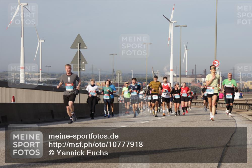 03.10.2026 - Köhlbrandbrückenlauf Yannick Fuchs http://msf.ph/oto/10777918 03.10.2026 09:44:33 Position 2 88 meine-sportfotos.de