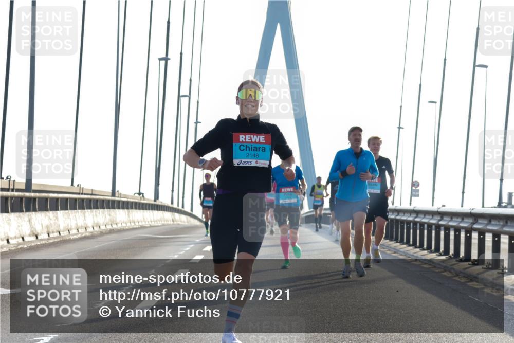 03.10.2026 - Köhlbrandbrückenlauf Yannick Fuchs http://msf.ph/oto/10777921 03.10.2026 09:22:02 Position 1 2148 meine-sportfotos.de