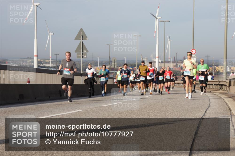 03.10.2026 - Köhlbrandbrückenlauf Yannick Fuchs http://msf.ph/oto/10777927 03.10.2026 09:44:33 Position 2  meine-sportfotos.de