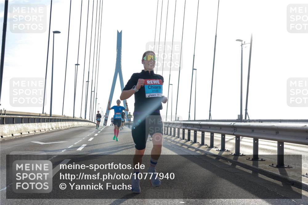 03.10.2026 - Köhlbrandbrückenlauf Yannick Fuchs http://msf.ph/oto/10777940 03.10.2026 09:22:03 Position 1 2148 meine-sportfotos.de