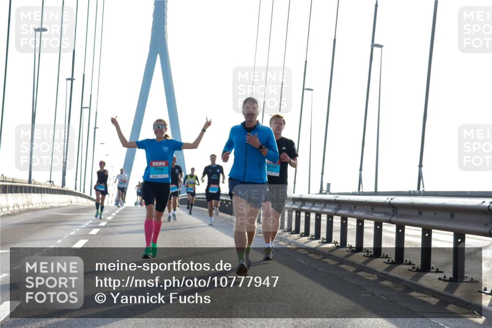03.10.2026 - Köhlbrandbrückenlauf Yannick Fuchs http://msf.ph/oto/10777947 03.10.2026 09:22:04 Position 1 1714 meine-sportfotos.de
