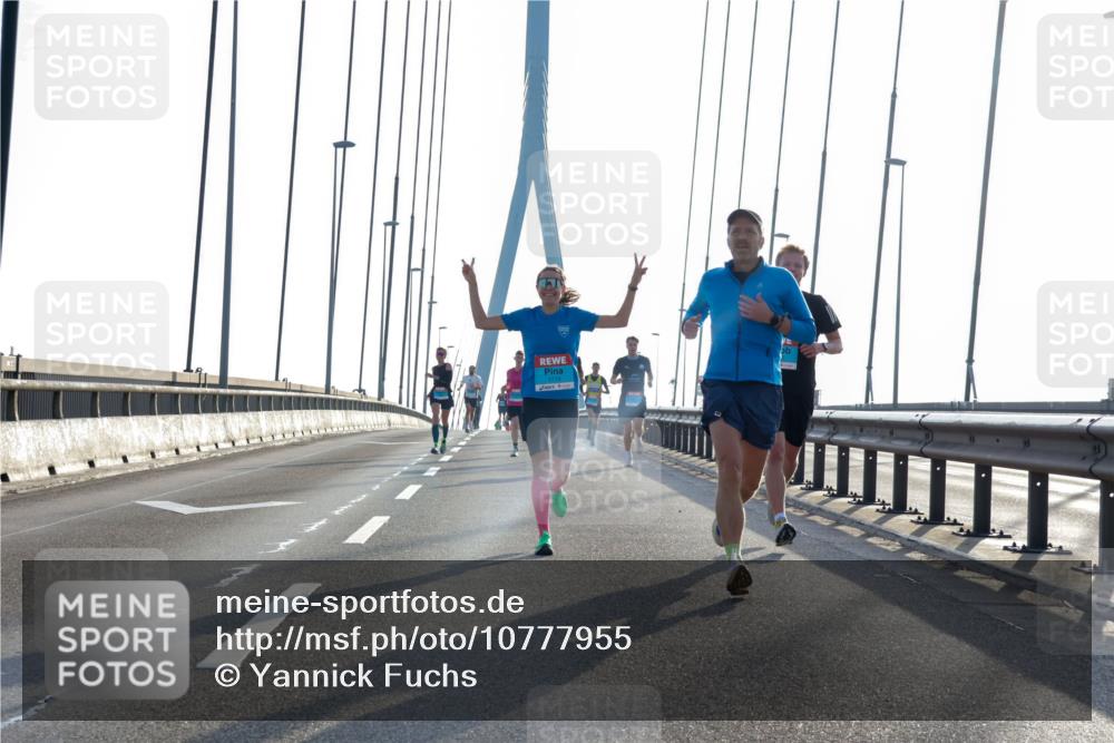 03.10.2026 - Köhlbrandbrückenlauf Yannick Fuchs http://msf.ph/oto/10777955 03.10.2026 09:22:05 Position 1 1714 meine-sportfotos.de