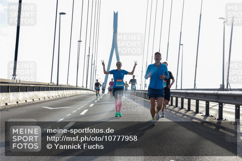 03.10.2026 - Köhlbrandbrückenlauf Yannick Fuchs http://msf.ph/oto/10777958 03.10.2026 09:22:05 Position 1  meine-sportfotos.de