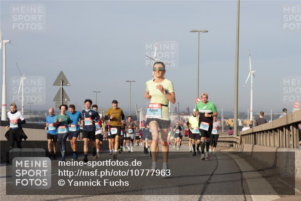 03.10.2026 - Köhlbrandbrückenlauf Yannick Fuchs http://msf.ph/oto/10777963 03.10.2026 09:44:37 Position 2 1404, 10 meine-sportfotos.de