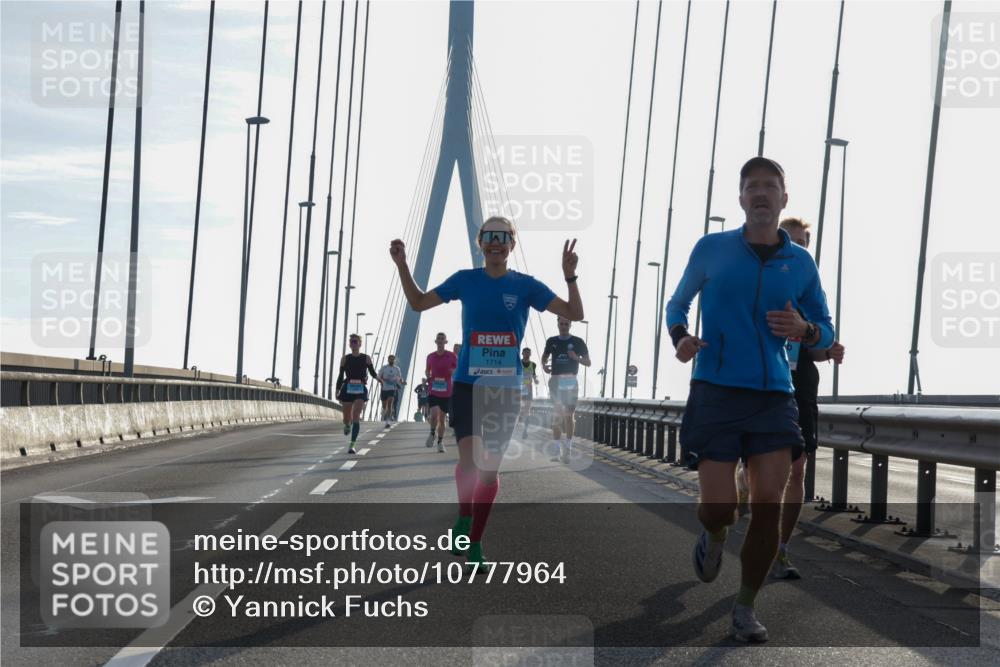 03.10.2026 - Köhlbrandbrückenlauf Yannick Fuchs http://msf.ph/oto/10777964 03.10.2026 09:22:05 Position 1 1714 meine-sportfotos.de