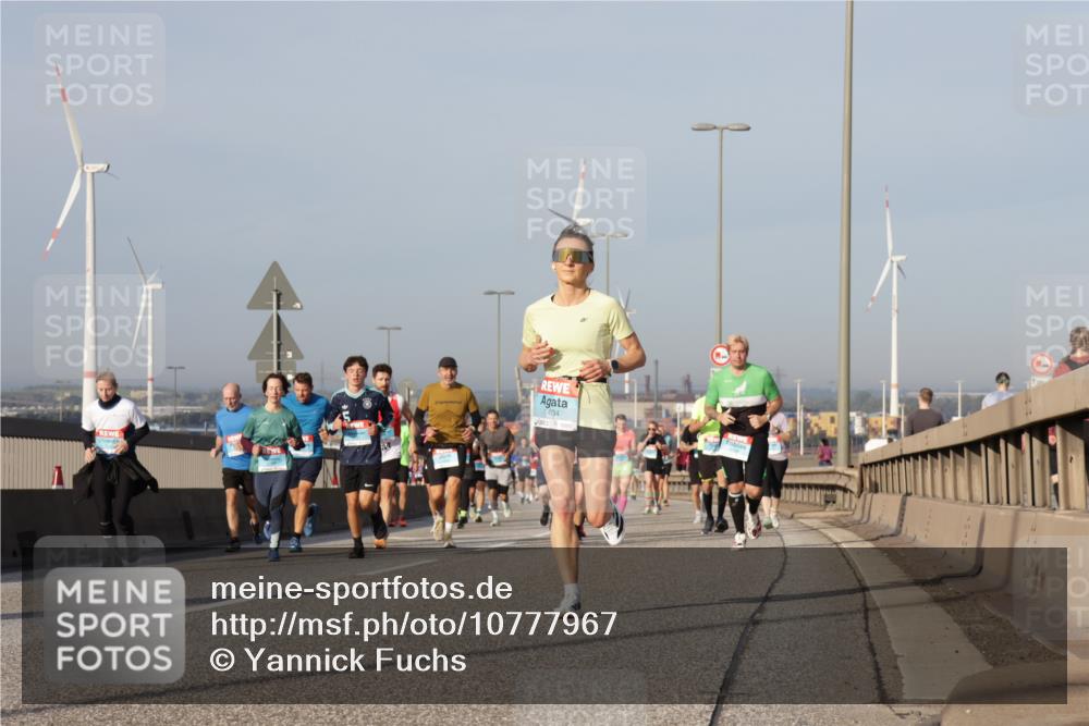 03.10.2026 - Köhlbrandbrückenlauf Yannick Fuchs http://msf.ph/oto/10777967 03.10.2026 09:44:37 Position 2 404 meine-sportfotos.de