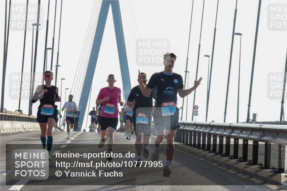 03.10.2026 - Köhlbrandbrückenlauf Yannick Fuchs http://msf.ph/oto/10777995 03.10.2026 09:22:08 Position 1 3769 meine-sportfotos.de