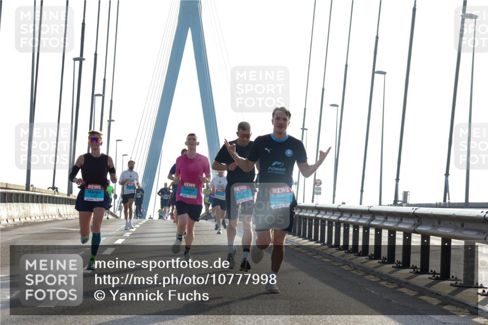 03.10.2026 - Köhlbrandbrückenlauf Yannick Fuchs http://msf.ph/oto/10777998 03.10.2026 09:22:08 Position 1 3769 meine-sportfotos.de