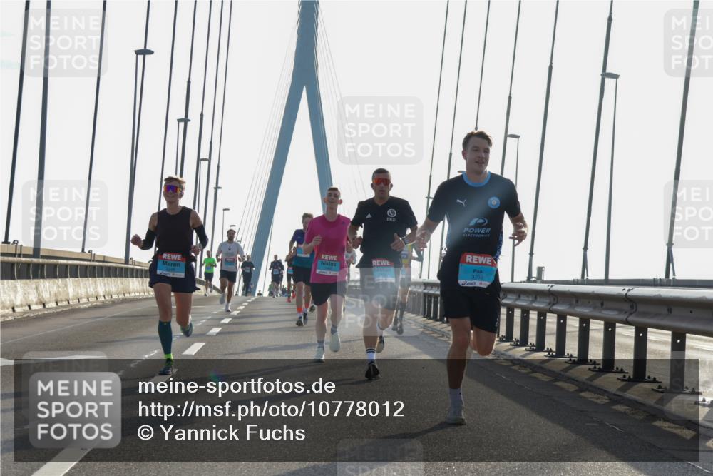 03.10.2026 - Köhlbrandbrückenlauf Yannick Fuchs http://msf.ph/oto/10778012 03.10.2026 09:22:09 Position 1 3769 meine-sportfotos.de