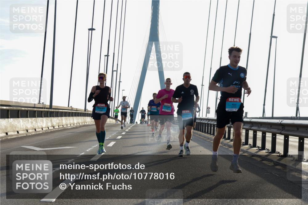 03.10.2026 - Köhlbrandbrückenlauf Yannick Fuchs http://msf.ph/oto/10778016 03.10.2026 09:22:10 Position 1 3769 meine-sportfotos.de