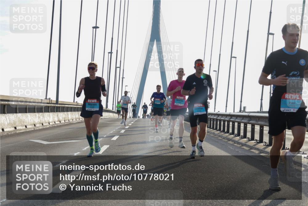 03.10.2026 - Köhlbrandbrückenlauf Yannick Fuchs http://msf.ph/oto/10778021 03.10.2026 09:22:10 Position 1 2246, 3769 meine-sportfotos.de