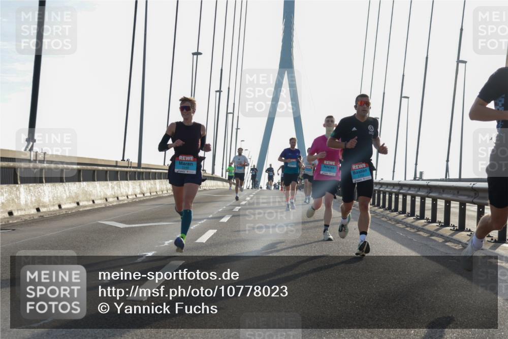 03.10.2026 - Köhlbrandbrückenlauf Yannick Fuchs http://msf.ph/oto/10778023 03.10.2026 09:22:10 Position 1  meine-sportfotos.de