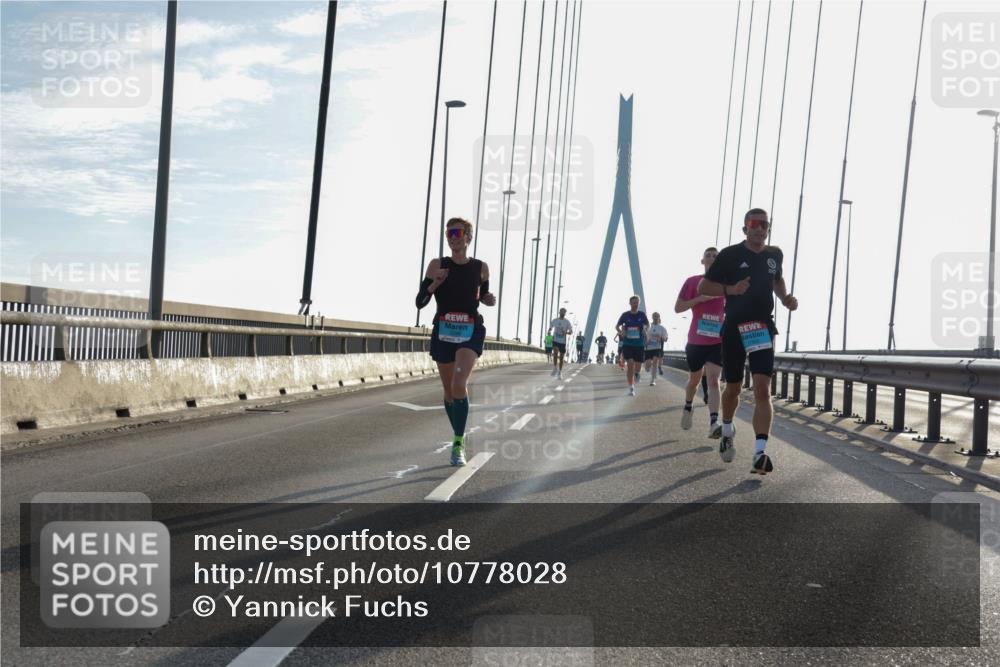 03.10.2026 - Köhlbrandbrückenlauf Yannick Fuchs http://msf.ph/oto/10778028 03.10.2026 09:22:11 Position 1  meine-sportfotos.de