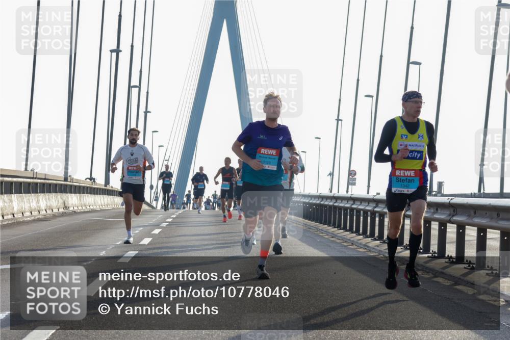 03.10.2026 - Köhlbrandbrückenlauf Yannick Fuchs http://msf.ph/oto/10778046 03.10.2026 09:22:13 Position 1 1129, 1342 meine-sportfotos.de