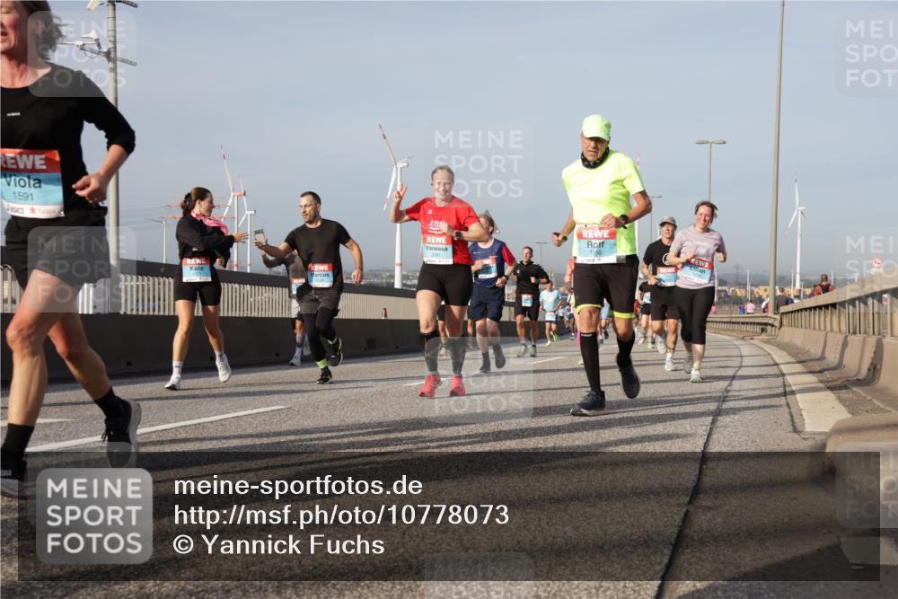 03.10.2026 - Köhlbrandbrückenlauf Yannick Fuchs http://msf.ph/oto/10778073 03.10.2026 09:44:45 Position 2 1591, 1350 meine-sportfotos.de