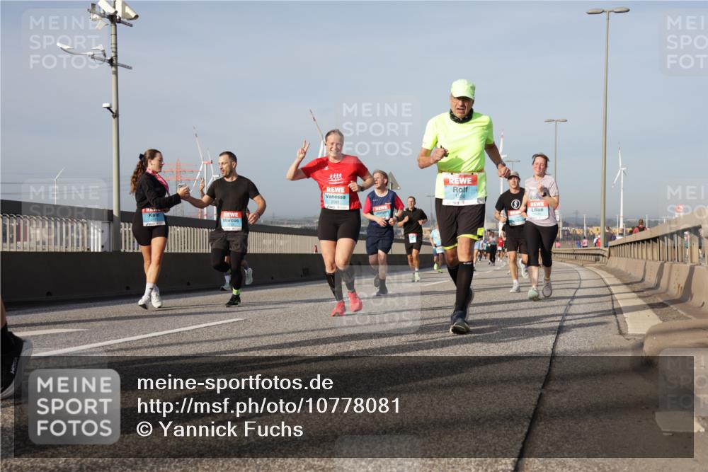 03.10.2026 - Köhlbrandbrückenlauf Yannick Fuchs http://msf.ph/oto/10778081 03.10.2026 09:44:45 Position 2 2081 meine-sportfotos.de