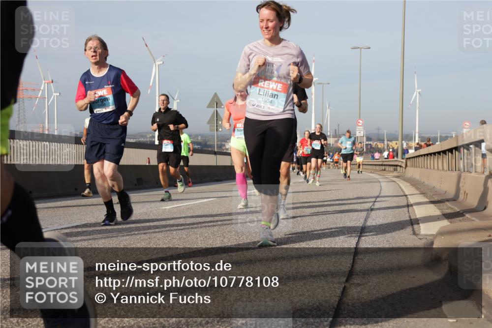 03.10.2026 - Köhlbrandbrückenlauf Yannick Fuchs http://msf.ph/oto/10778108 03.10.2026 09:44:47 Position 2 2498, 1534 meine-sportfotos.de