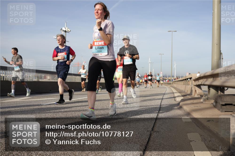 03.10.2026 - Köhlbrandbrückenlauf Yannick Fuchs http://msf.ph/oto/10778127 03.10.2026 09:44:48 Position 2 1534 meine-sportfotos.de