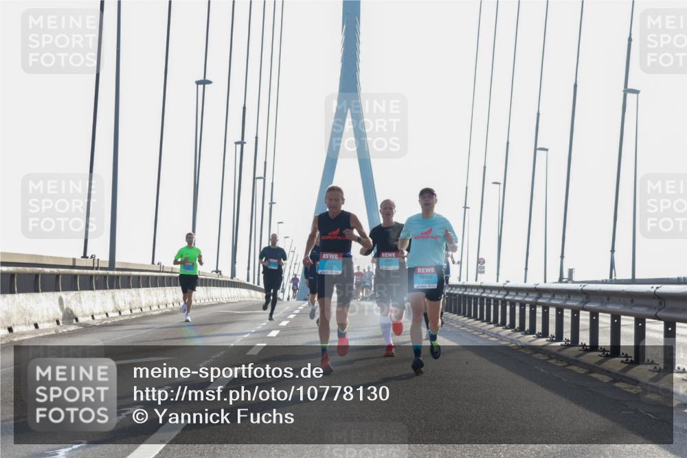 03.10.2026 - Köhlbrandbrückenlauf Yannick Fuchs http://msf.ph/oto/10778130 03.10.2026 09:22:20 Position 1  meine-sportfotos.de