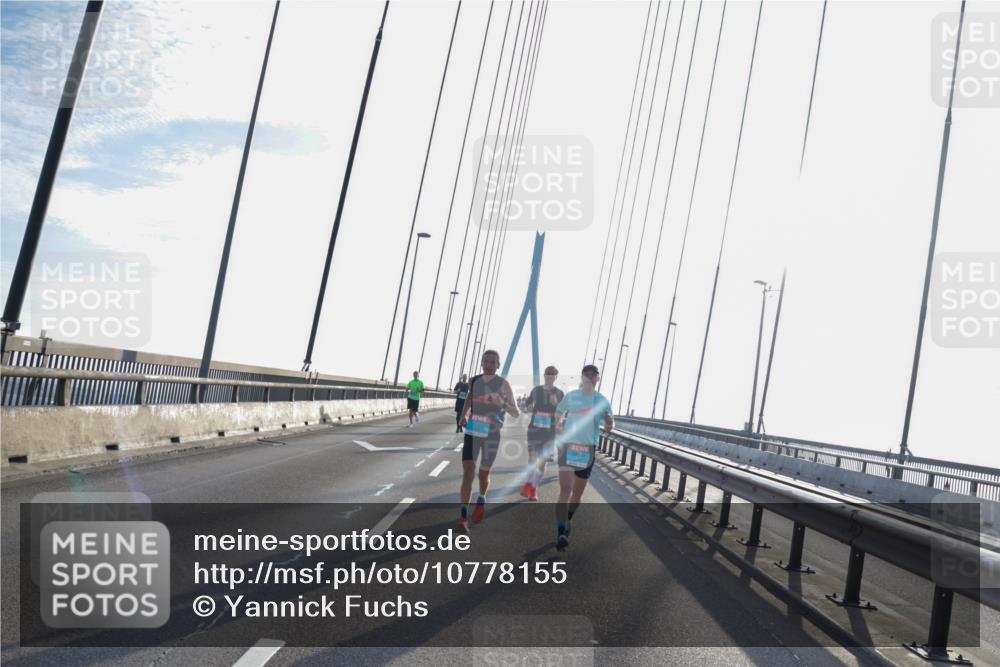 03.10.2026 - Köhlbrandbrückenlauf Yannick Fuchs http://msf.ph/oto/10778155 03.10.2026 09:22:22 Position 1  meine-sportfotos.de